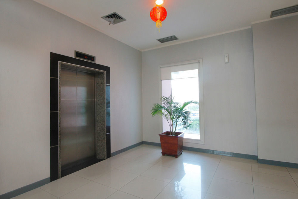 Airy Glodok Pinangsia Raya Jakarta Hotell Eksteriør bilde